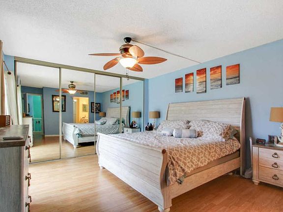 5th image of 2095 White Pine Cir APT B