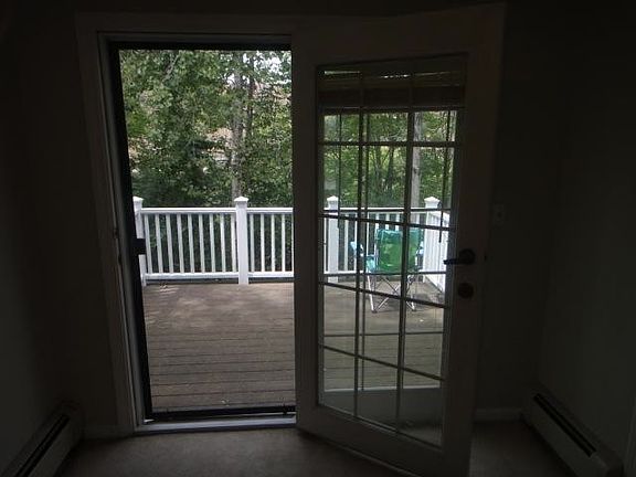5th image of 403 Heritage Ln