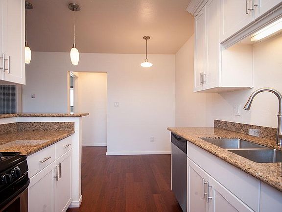 5th image of 1066 Turquoise St APT 7