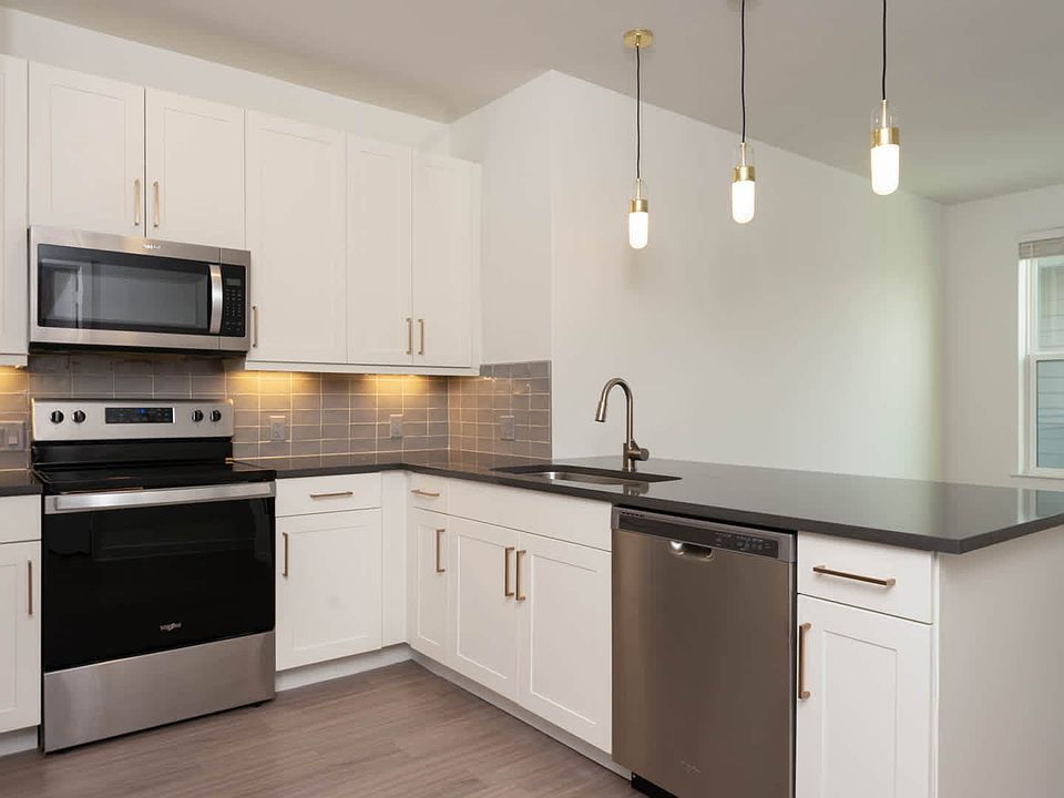 Kitchen with Stainless Steel Appliances