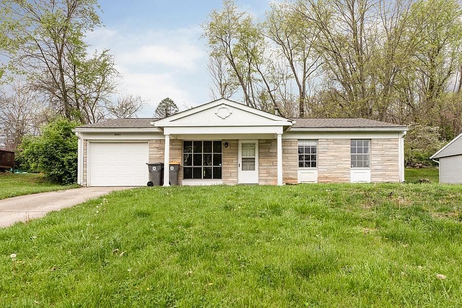 1st image of 3241 N Valleyview Dr