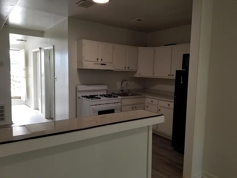 1018 S Charles St #3 — Photo 1