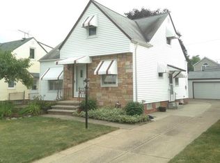 360 E 328th St, Willowick, OH 44095