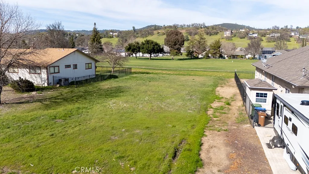18482 Spyglass Rd photo 1