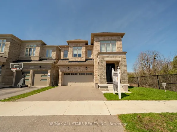 106 Conductor Ave, Whitchurch Stouffville, ON L4A 4X5