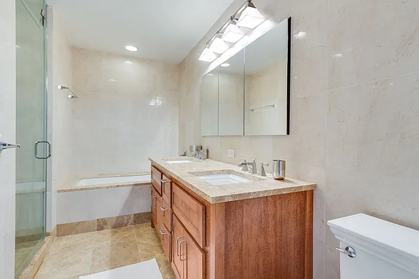 Sold by Compass | media 17