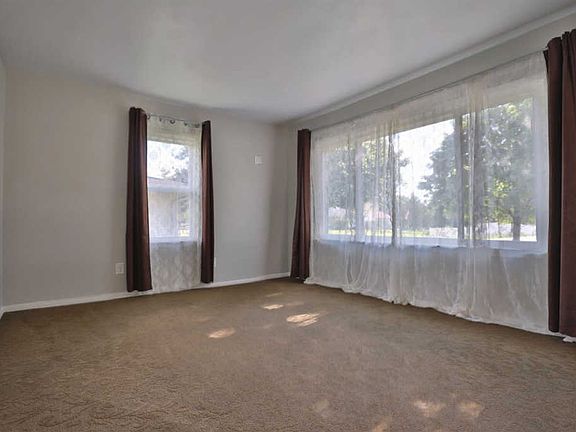 5th image of 311 N Althea St