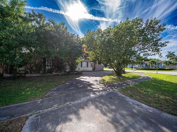 2nd image of 9370 NW 25th Court