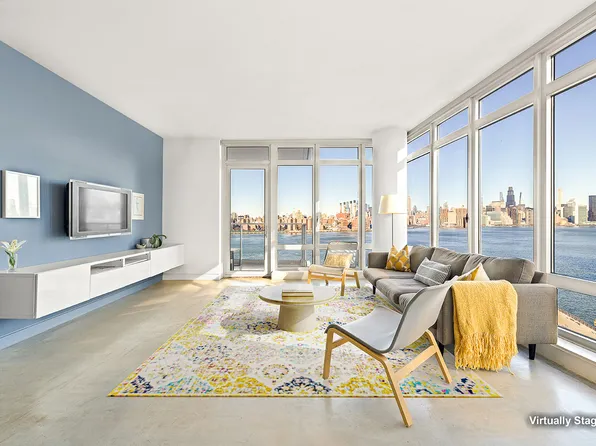 2 Northside Piers image 1 of 19