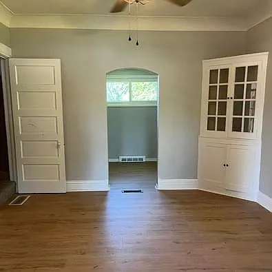 6764 Maplewood Ave — Photo 5