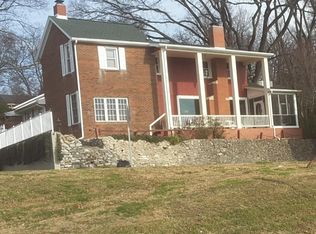 10 Sycamore St, Newburgh, IN