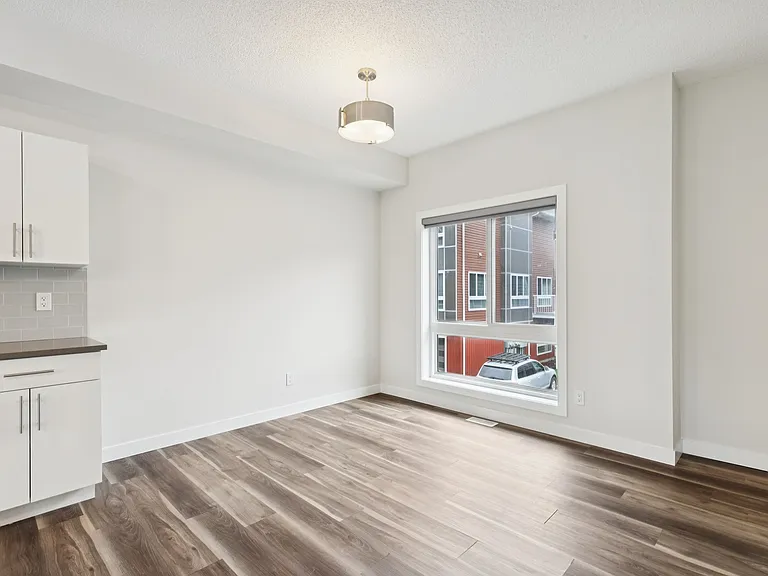 979 Crystallina Nera Way NW — Photo 8