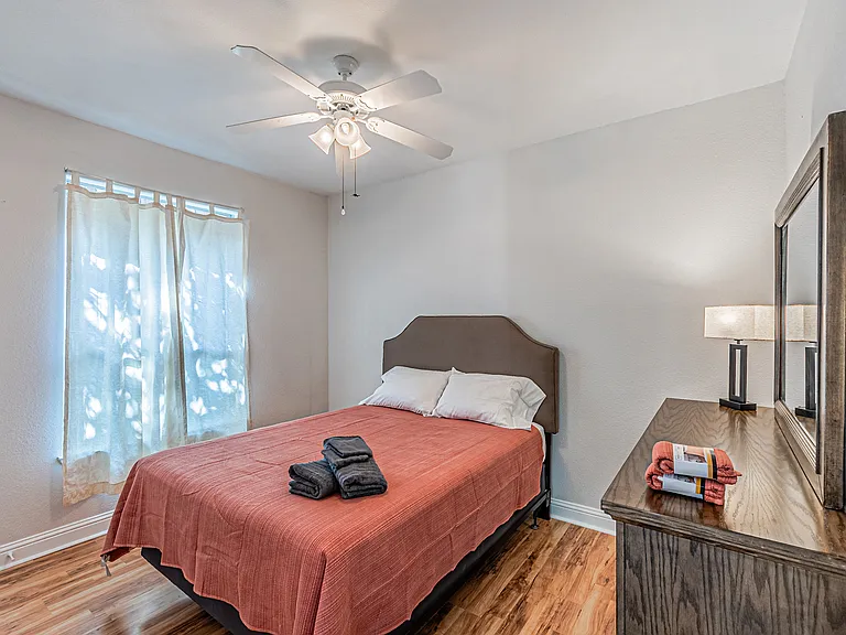 4224 Las Brisas Dr — Photo 15