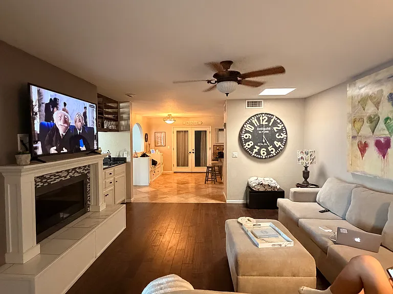 10452 E Cannon Dr — Photo 10