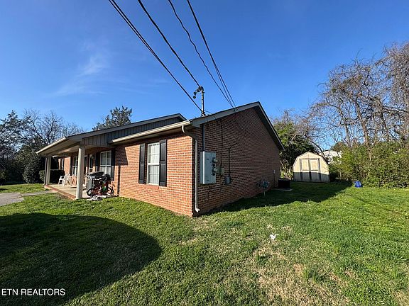2nd image of 7516 Glen Walker Ln
