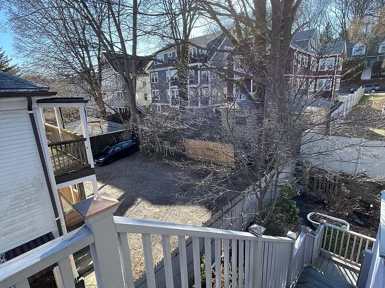 56 Hobson St #2 — Photo 36