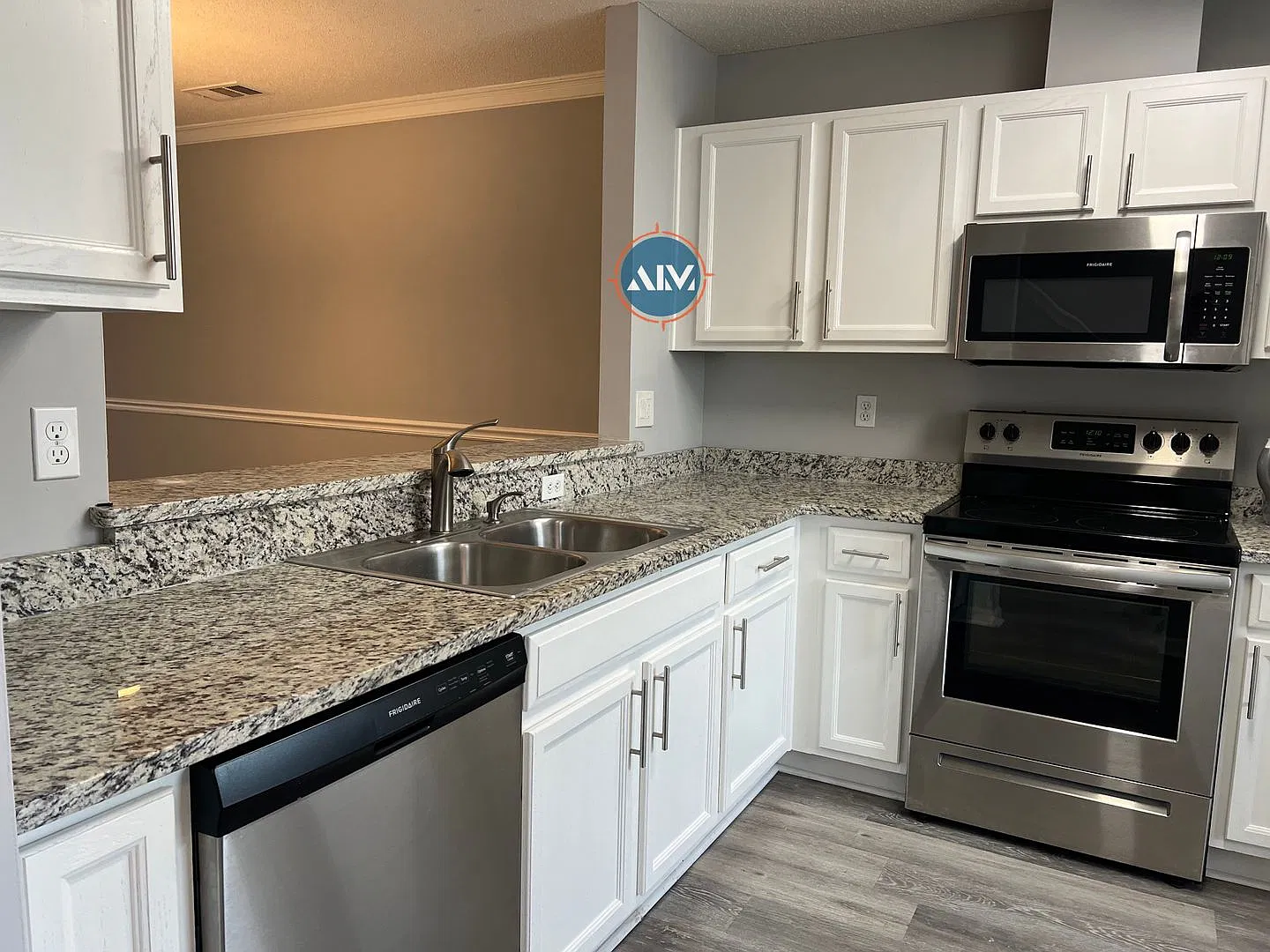 Modern 2-Bed Townhouse in Bluffton! — Photo 4