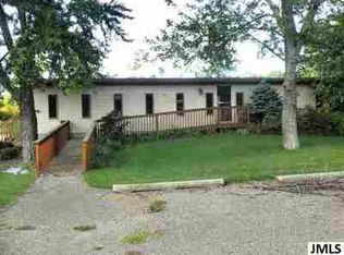 2840 Shirley Dr, Jackson, MI 49201