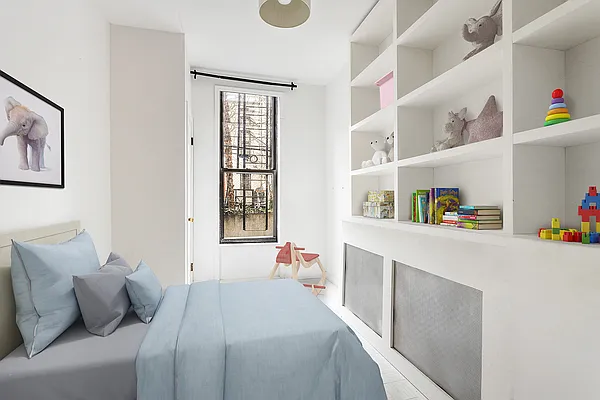 Sold by Corcoran | media 10