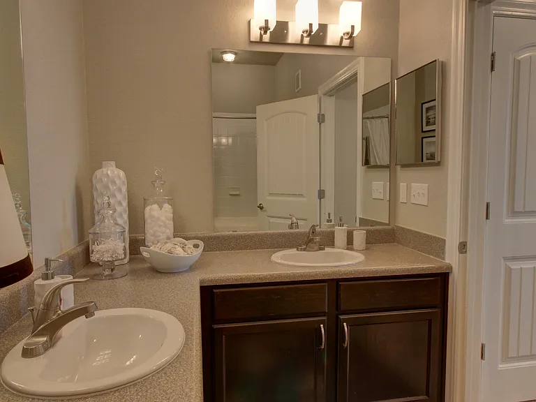 Waterview Apartment Homes — Photo 30