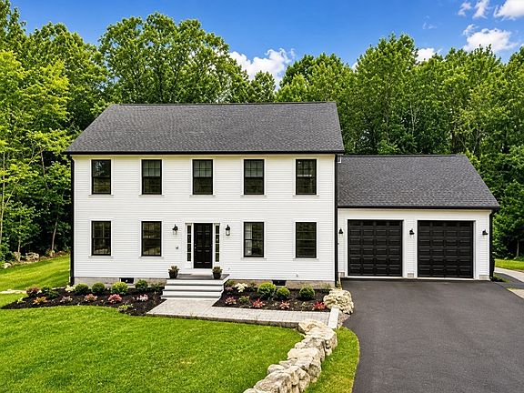 3rd image of 33 Downfall Rd