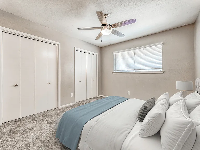 Northwood Heights Apartments — Photo 9