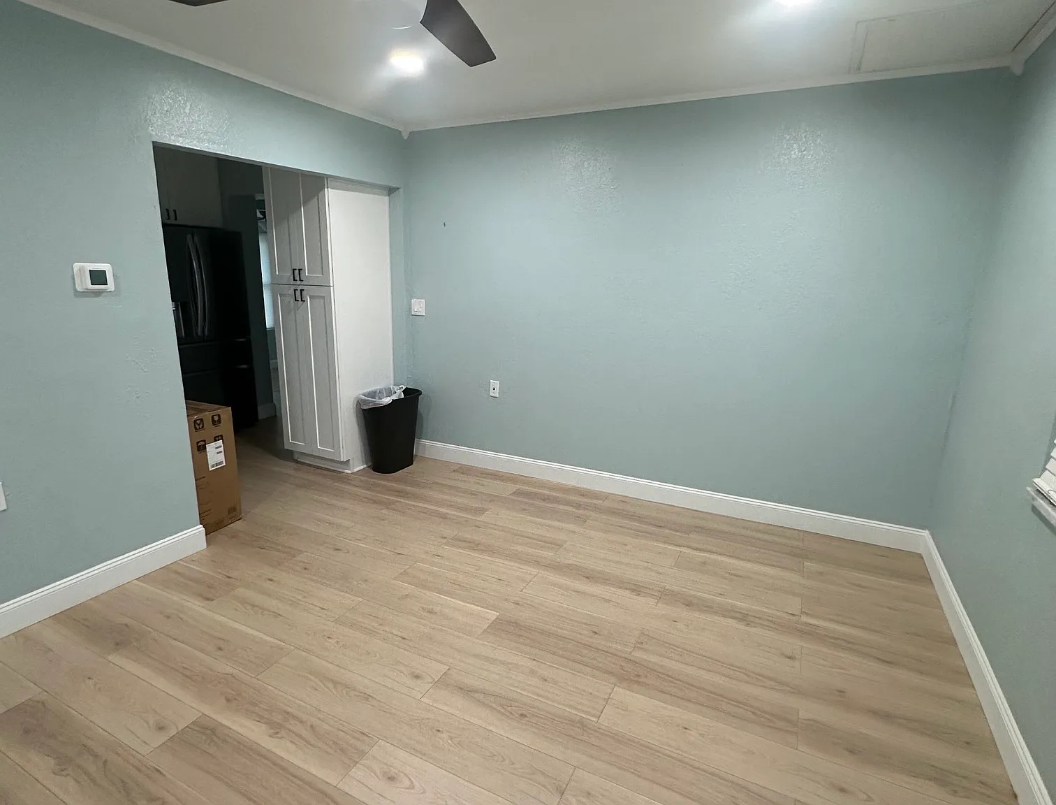3 bed, 1337 sqft, $3,200 — Photo 4