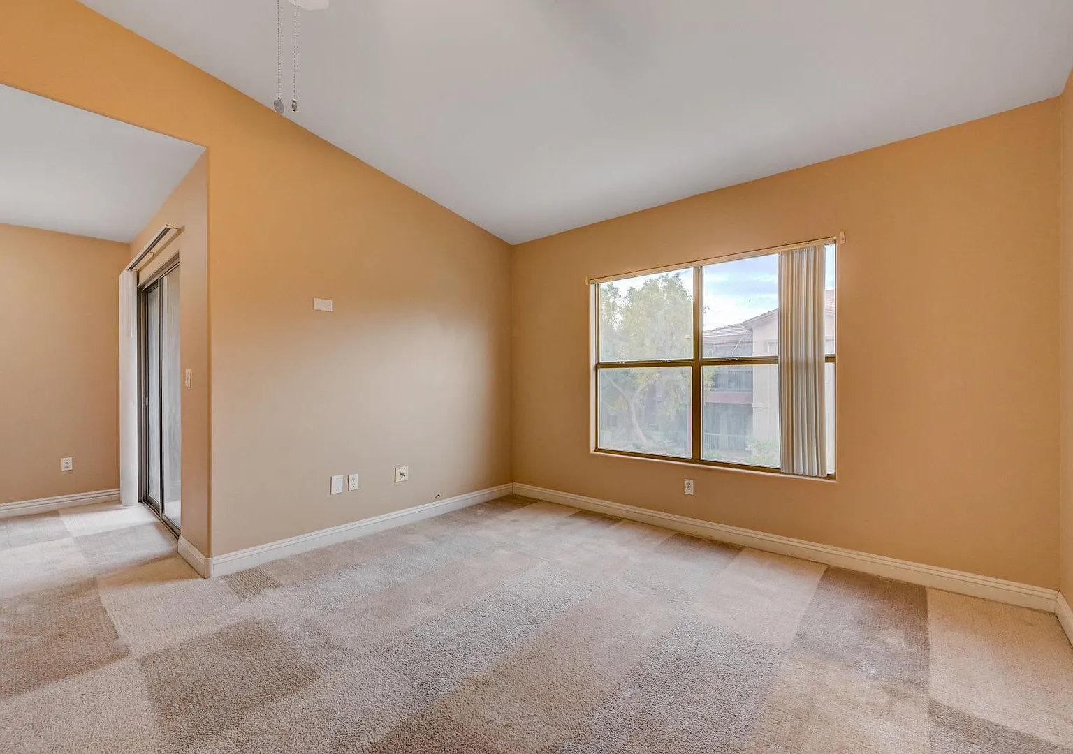 Badura Ave W. 8000 #2082 — Photo 3