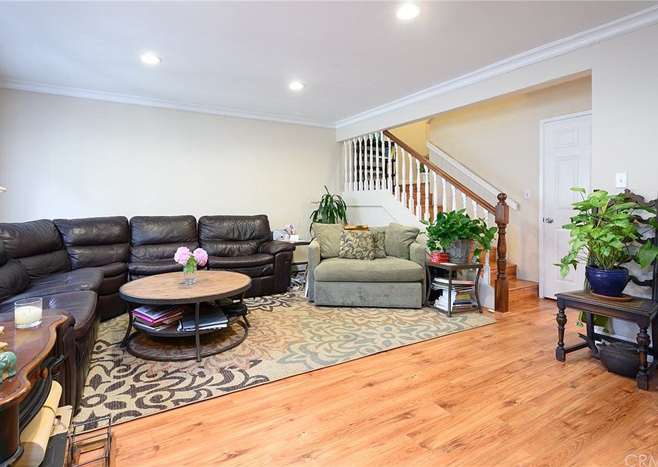 1st image of 332 S Miraleste Dr Unit 226