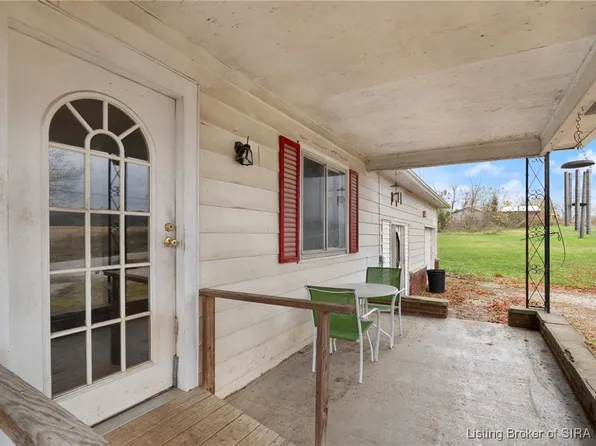 2729 N Williams Ridge Road, Eckerty, IN 47116