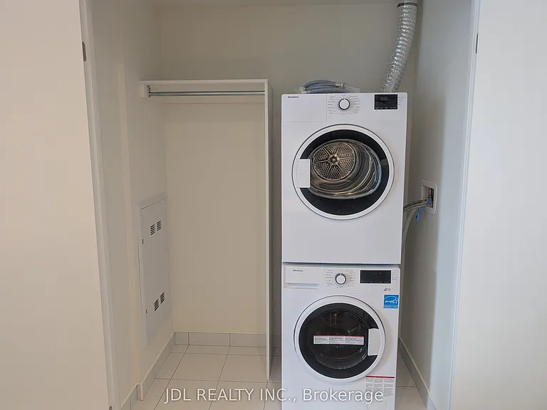 89 Church St #3809 — Photo 13