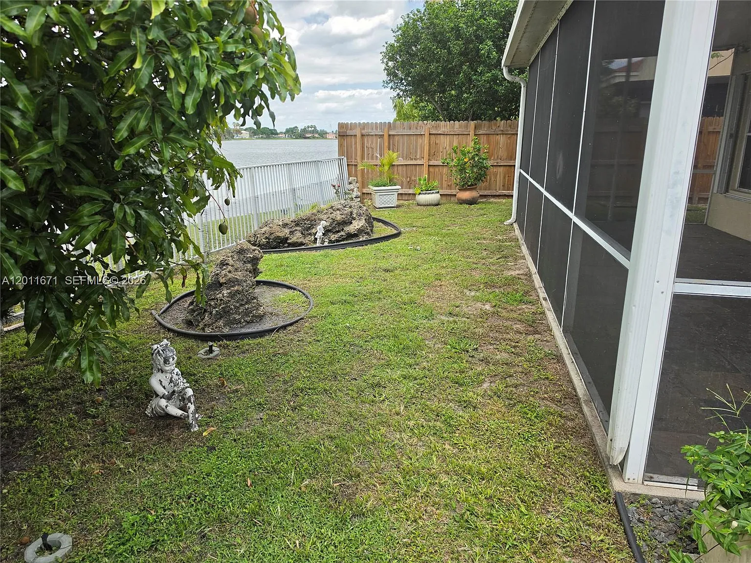 Coral Bay Replat Section — Photo 3