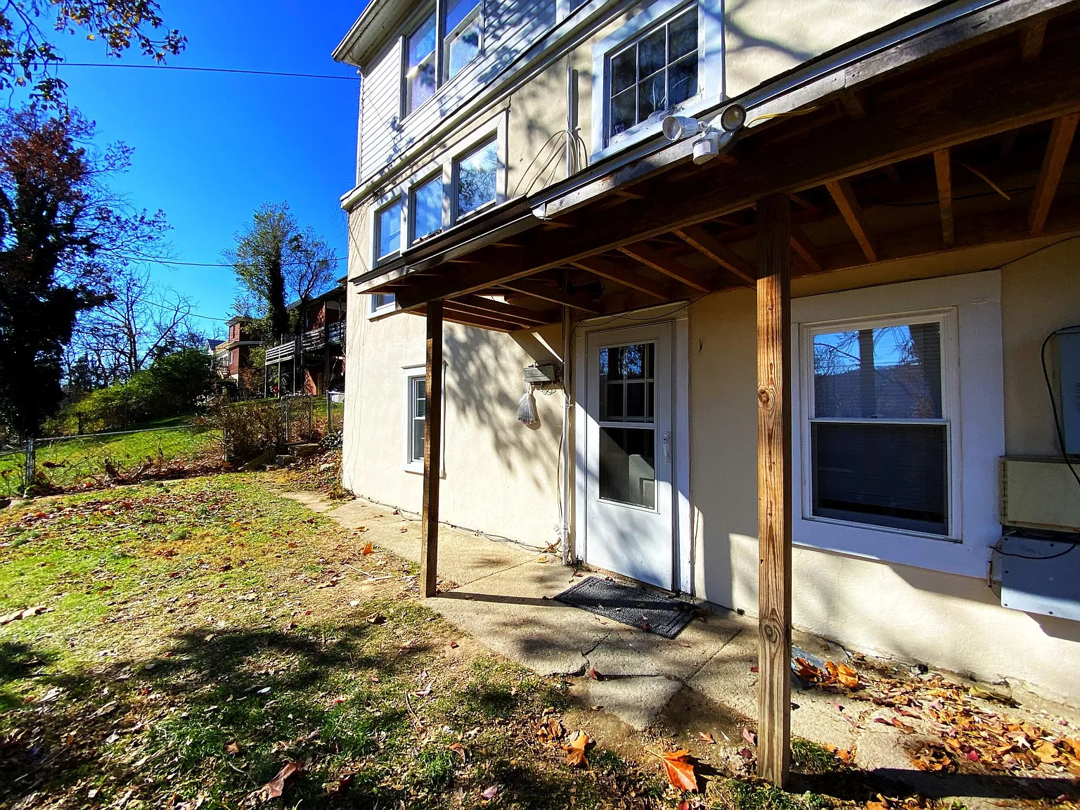 1 bed, 300 sqft, $800 — Photo 1