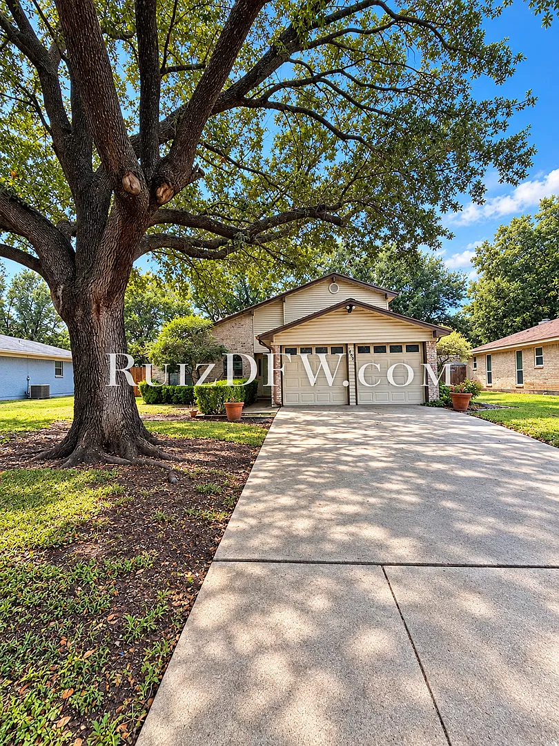 Single-Family Home Located in Bedbrook 76126 — Photo 1