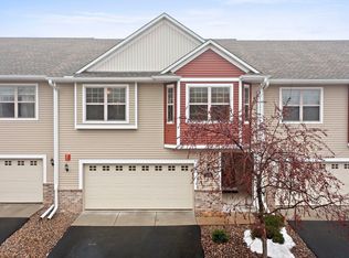3165 Frontier Dr, Woodbury, MN 55129