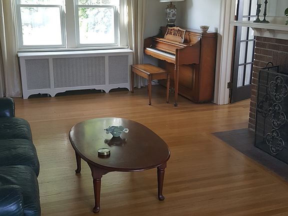 Living Room with Fireplace