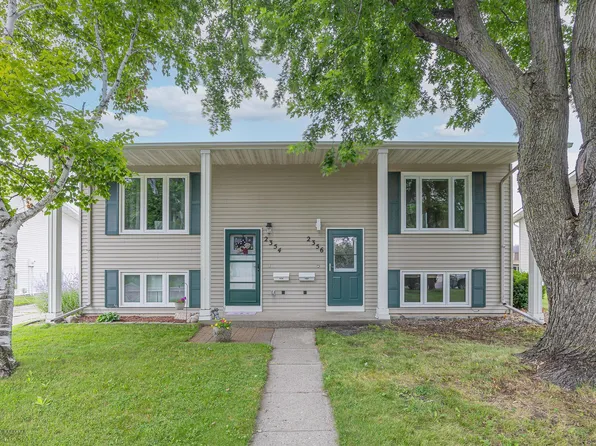 2356 20th Ave S, Fargo, ND 58103