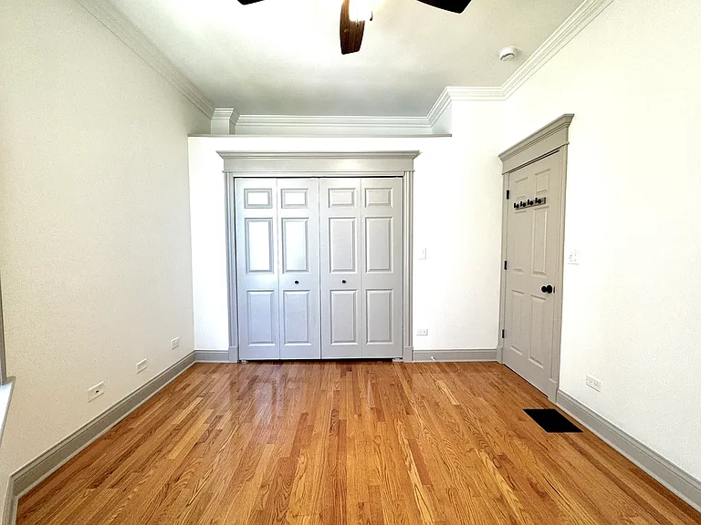 2424 N Mozart St #2 — Photo 17