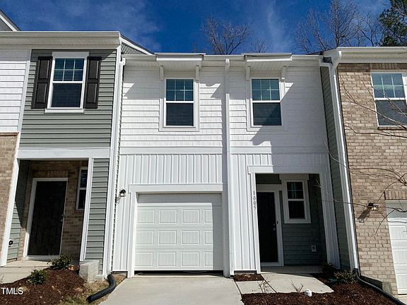 2nd image of 1005 Dakine Dr
