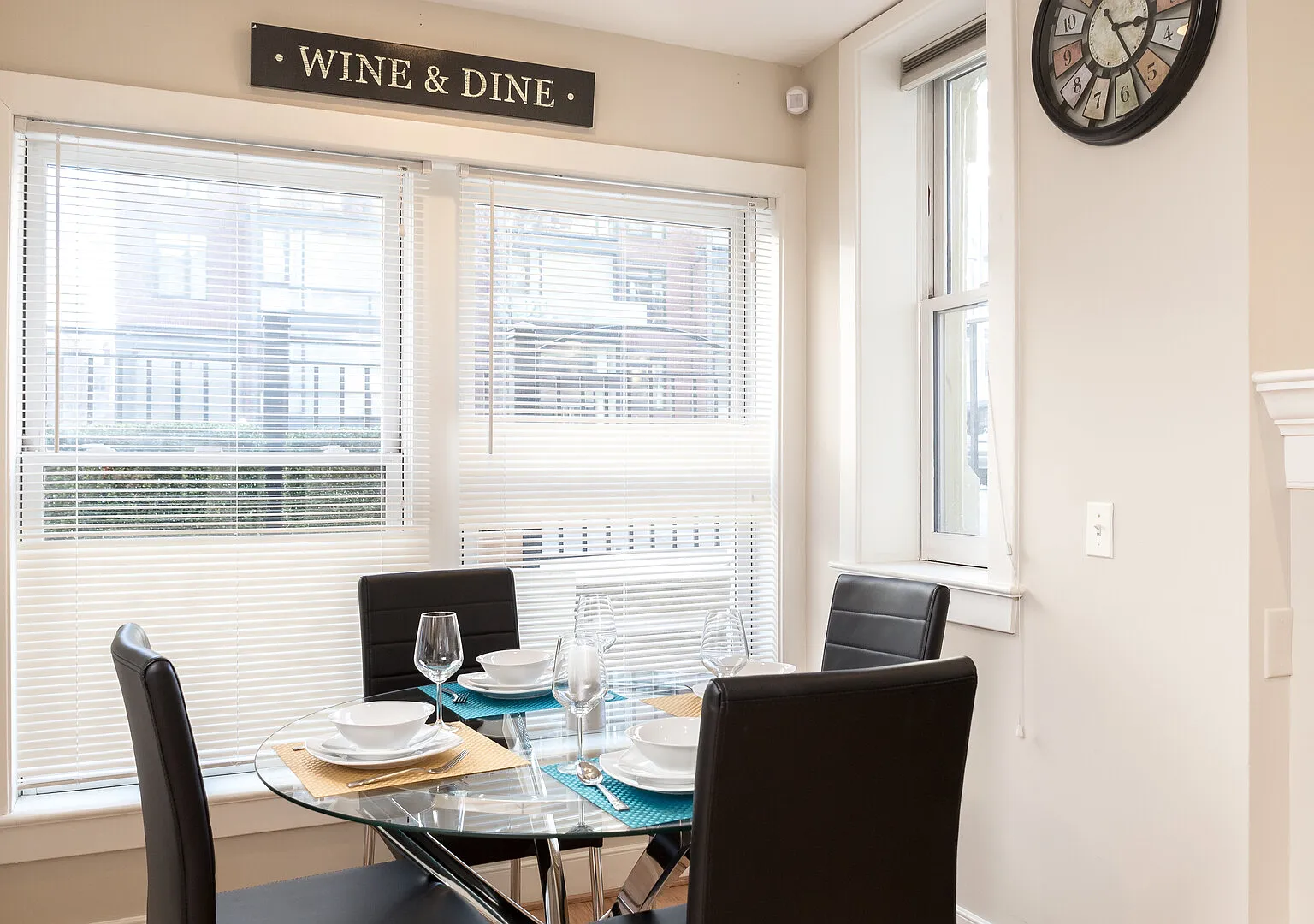 Modern Fully Furnished Apartments in Washington Downtown — Photo 3