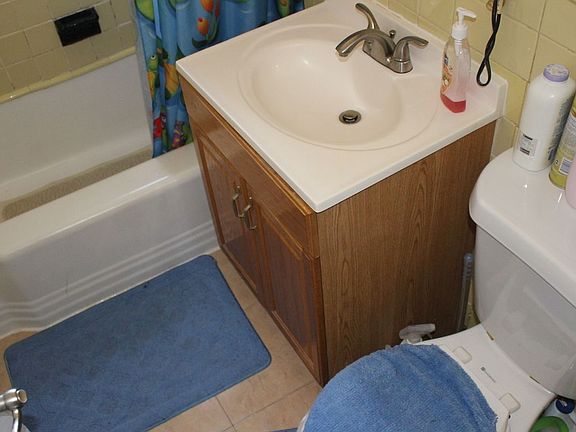 4th image of 26 Cass Pl APT 5D
