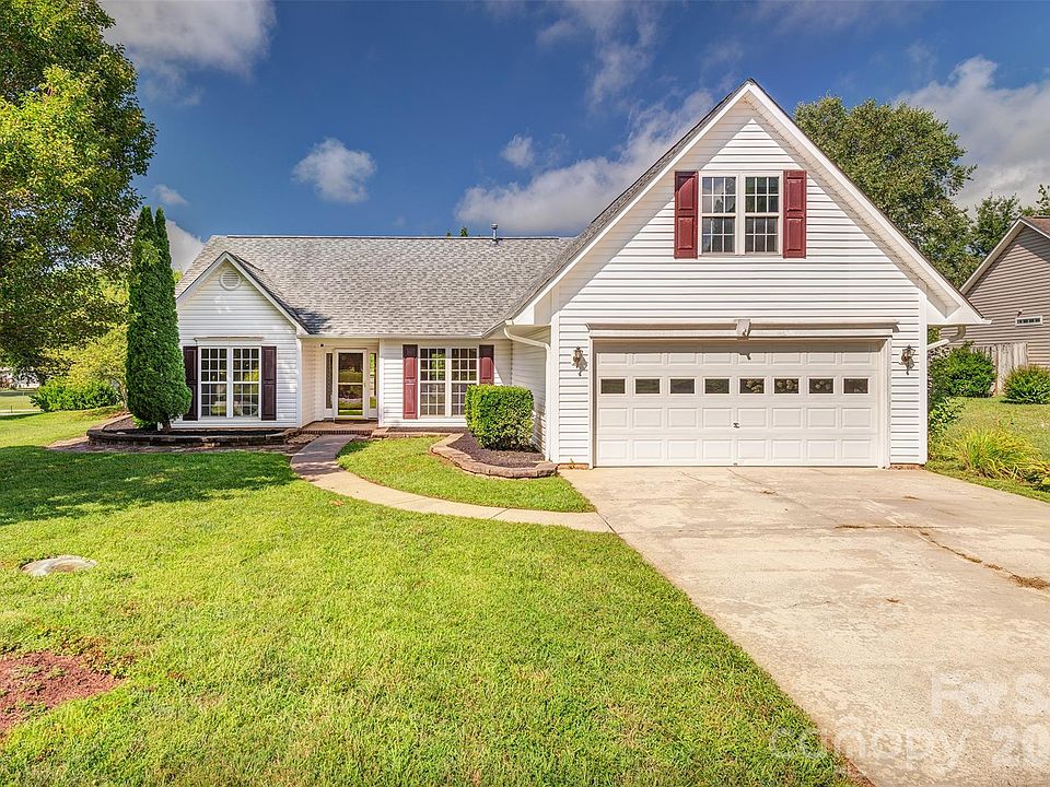 1st image of 264 Cottage Ridge Rd