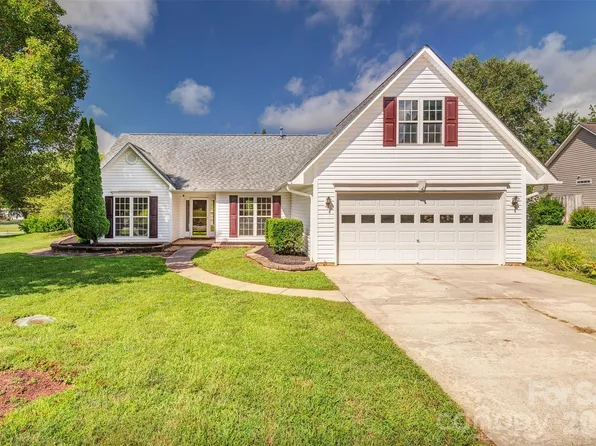 264 Cottage Ridge Rd, Fletcher, NC 28732