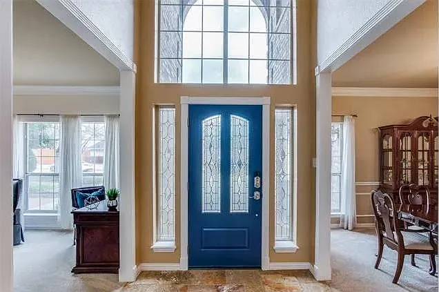 5 bed, 3079 sqft, $3,950 — Photo 4