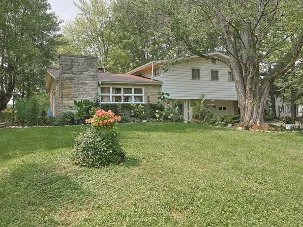 712 N Main St, Milan, IN 47031