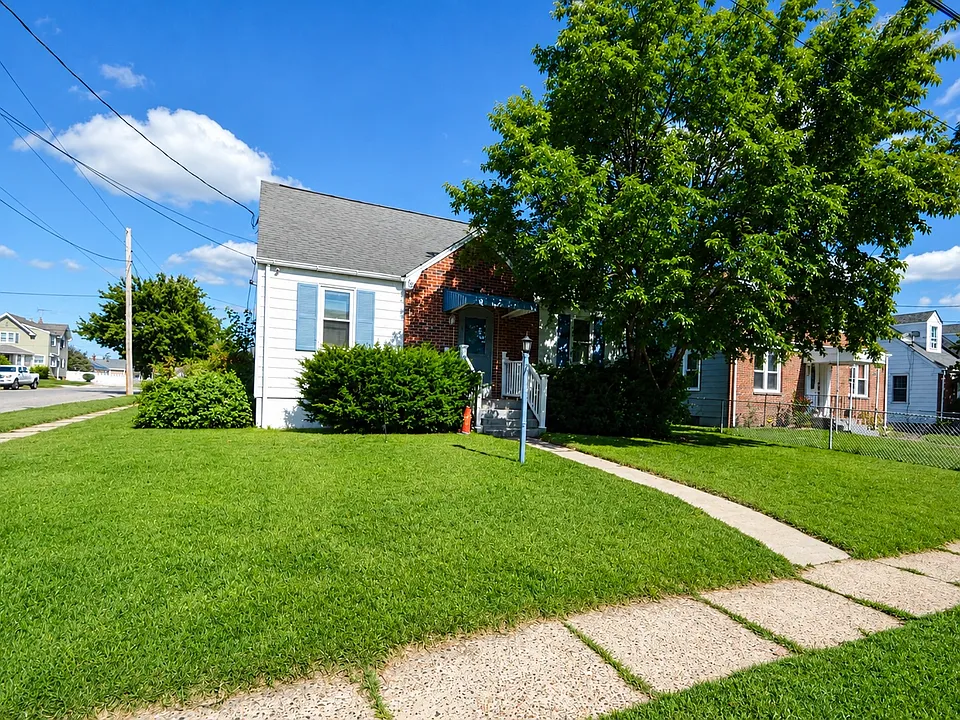846 Oakland Ave