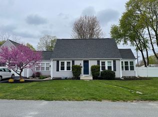 109 Overfield Rd, East Greenwich, RI 02818