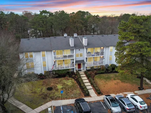 2 Sequoia Ct, Marlton, NJ 08053