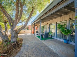 1129 W Middleton Rd, Tucson, AZ 85704