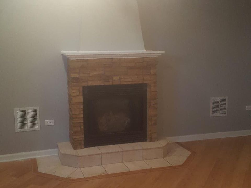 1st image of 6635 S Kenwood Ave #G